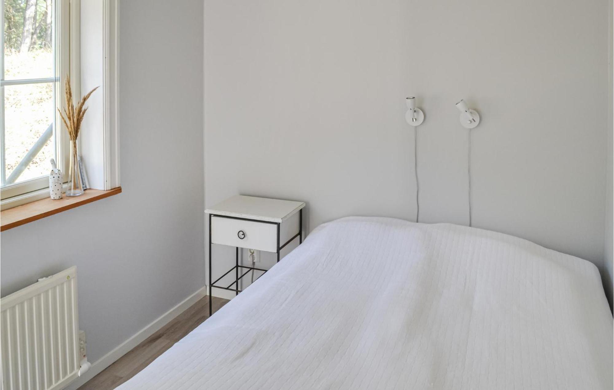 Gorgeous Home In Borrby With Wifi Экстерьер фото