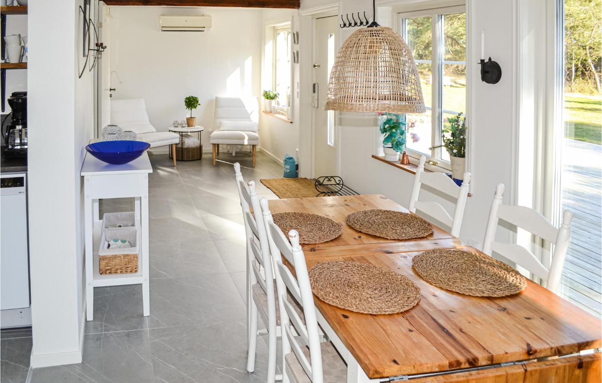 Gorgeous Home In Borrby With Wifi Экстерьер фото